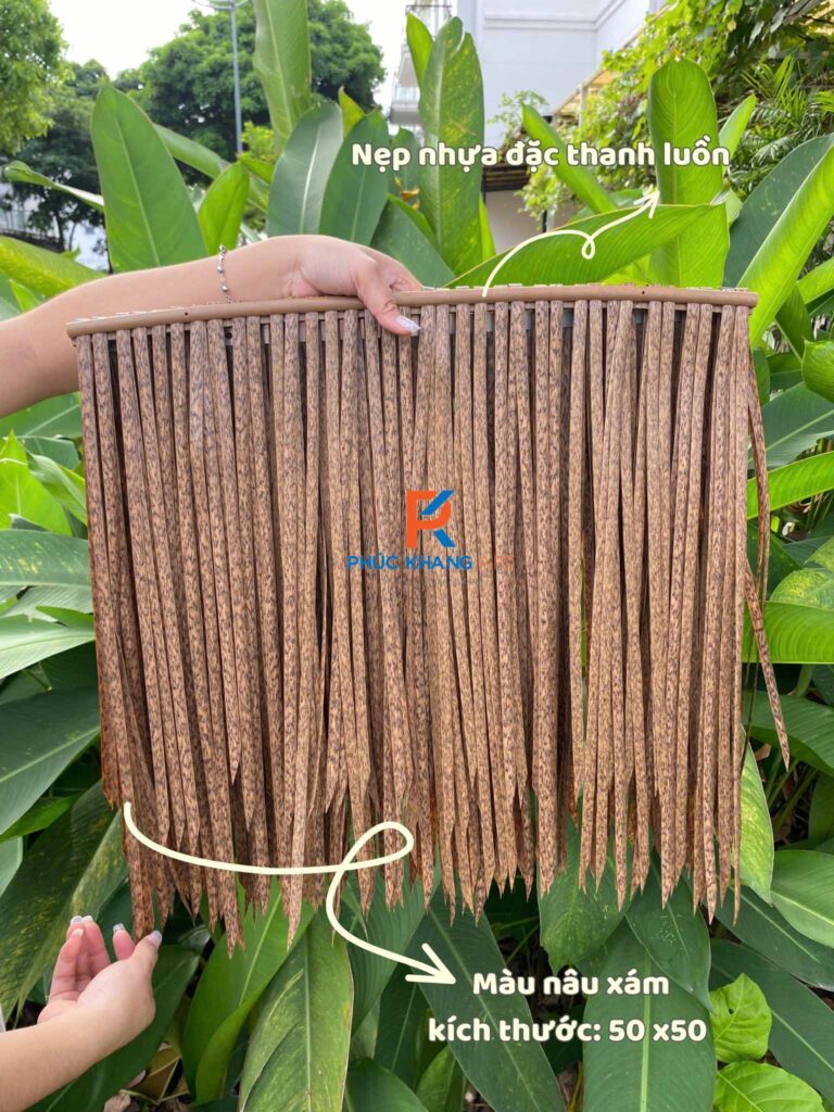 Rơm nhân tạo HDPE mô phỏng giống rơm thật, độ bền cao, dùng lợp mái quán, resort.